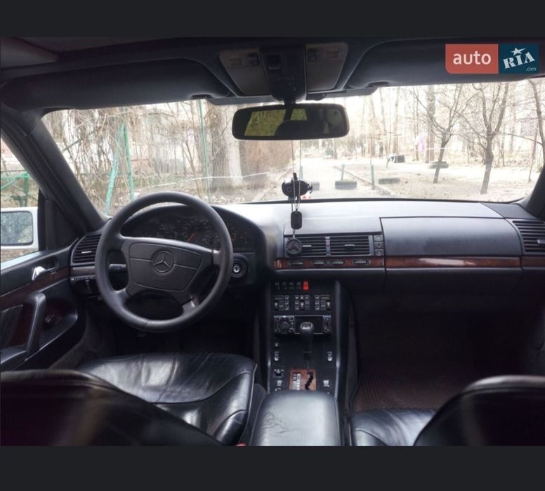 Продам автомобіль w140