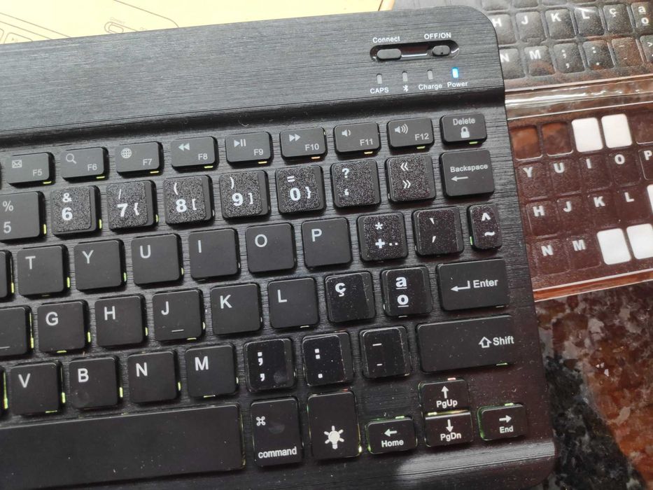 Teclado wireless para telemóvel
