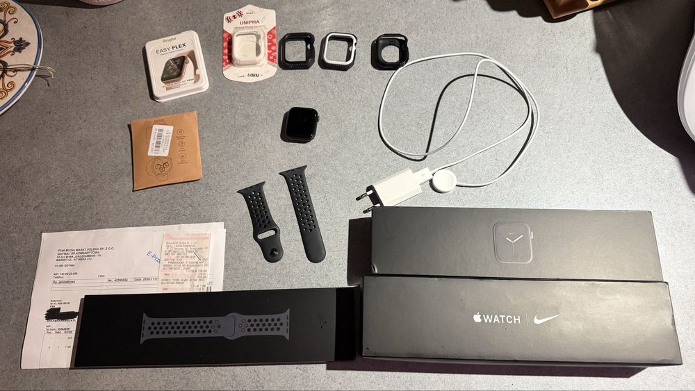 Apple Watch Series 5 44mm