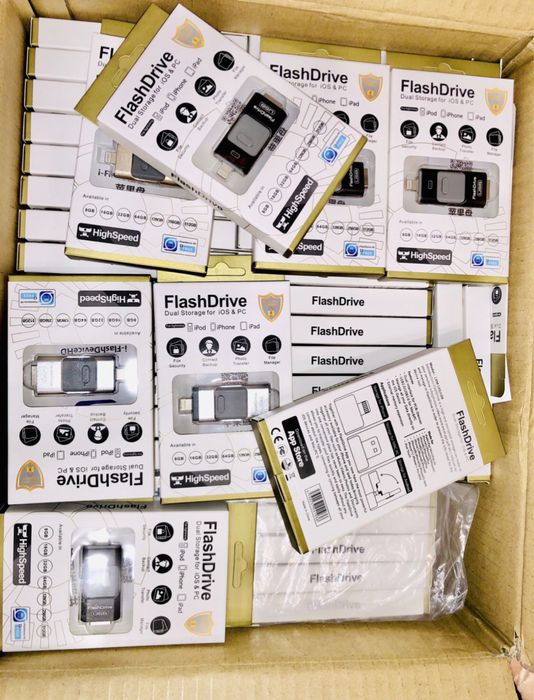 Флешка 32/64gb. для iPhone айфон 3в1 пам‘ять для Андроїд та ПК