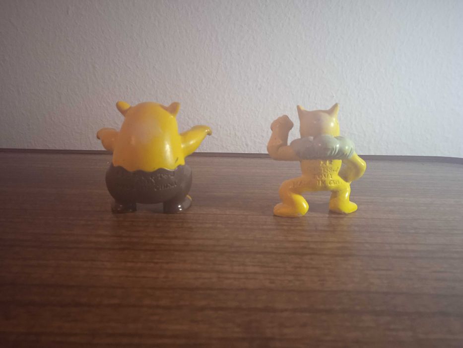 Pokémon Figures: Drowzee and Hypno64551206404993122