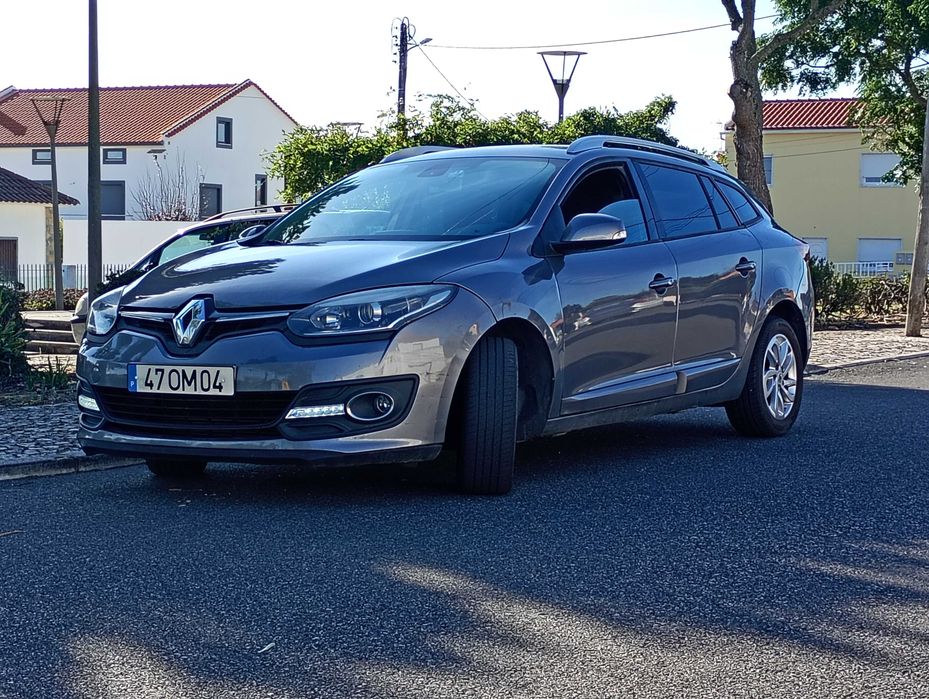 Carrinha Renault Megane de 2014 1.5 DCI de 110CV e 6 Velocidades — photo 2