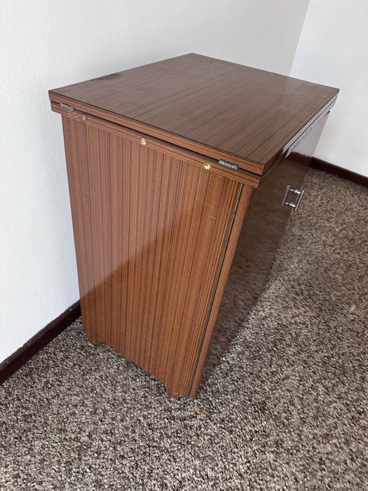 Movél para maquina de costura