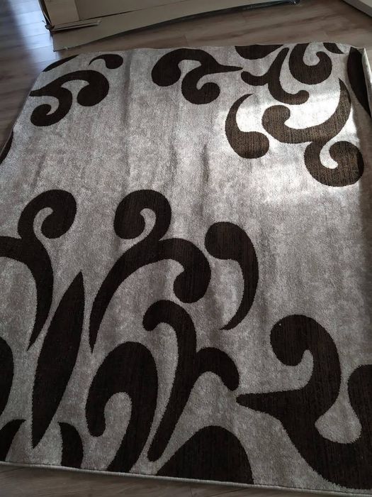 Продам новий килим