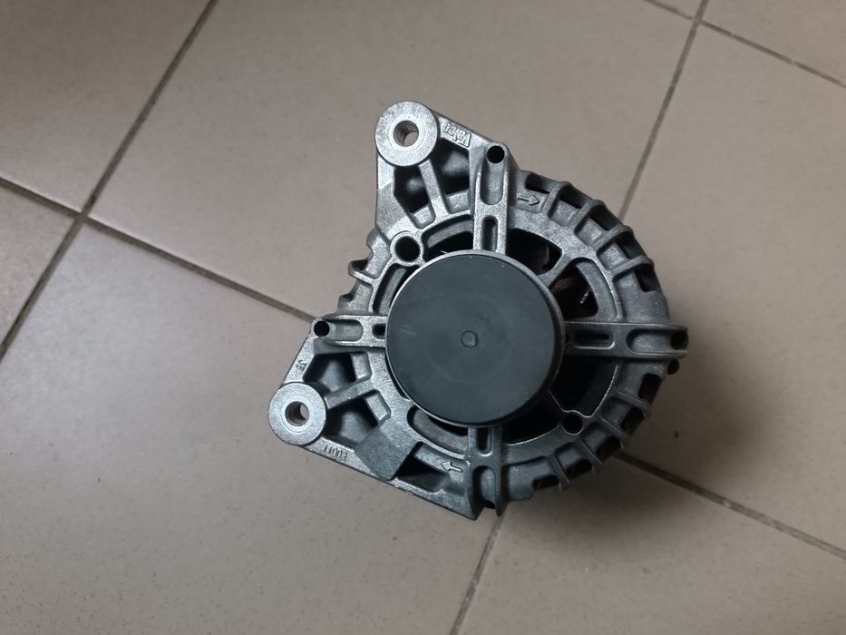 Генератор рено renault captur clio duster fluence  kangoo megane