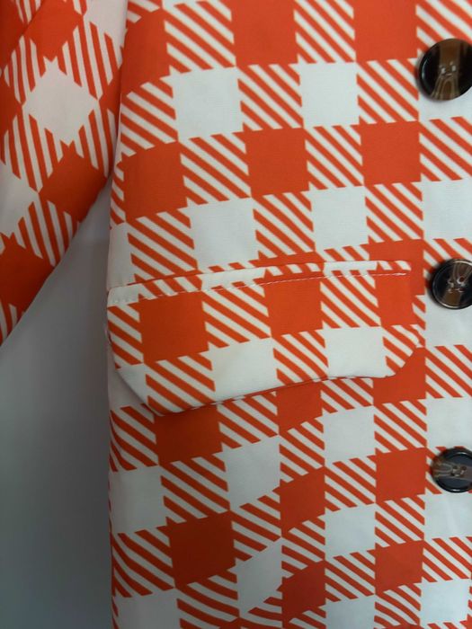 Garnitur, marynarka i spodnie,  w kratę pepitkę NOWY