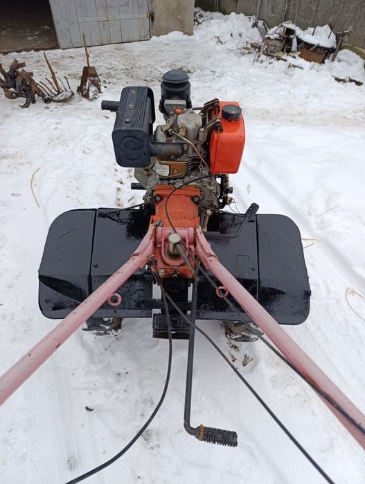 Мотоблок дизельний зубр 6лс