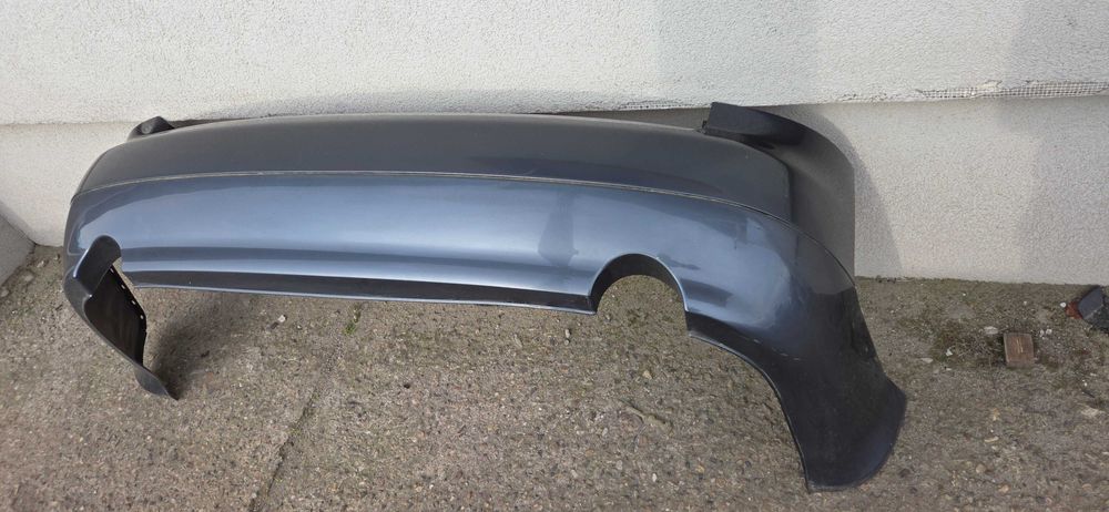 Zderzak tył Audi A4 B6 Kombi LX7Z 2 rury