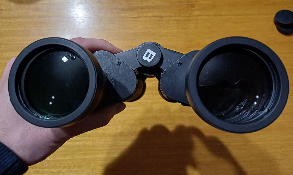 Бінокль Bushnell 10x50