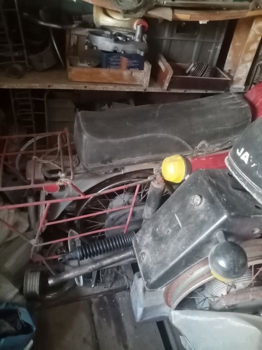 Продам 2 Явы  634