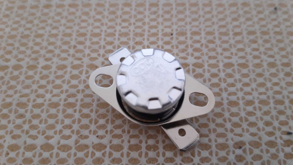 Temperature Thermal Switches for Various Equipment64284592724611123