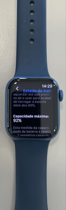 Apple Watch Series 7 (GPS + Cellular)