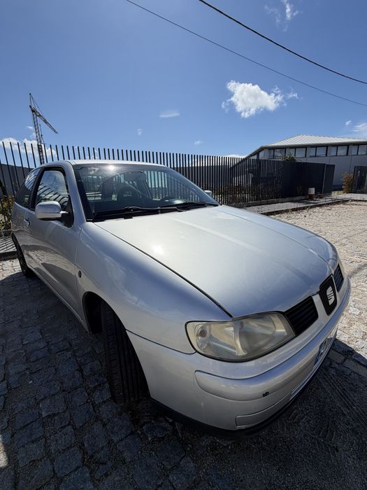 SEAT IBIZA 1.9 — 2000
