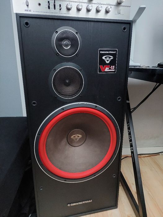 Kolumny głośnikowe Cerwin Vega ve-15