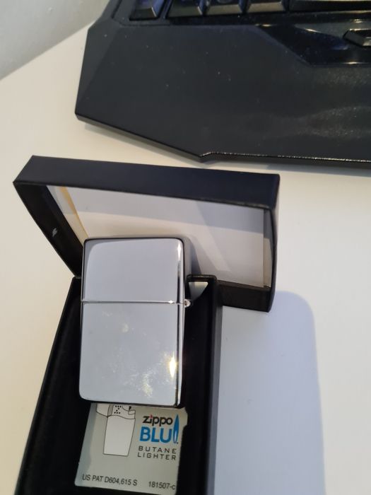 Isqueiro zippo de colecção