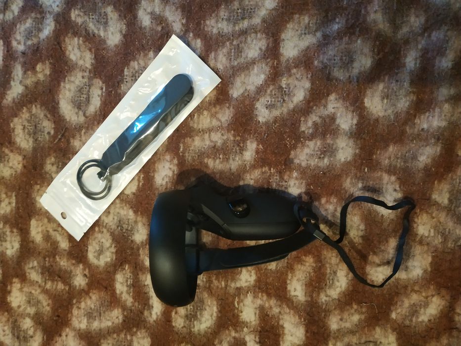 Sprzedam Regulowane paski do kontrolera - Oculus Rift S i Quest