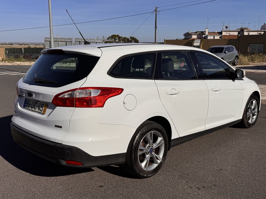Ford Focus 2013 SW 1.6 TDCi | Histórico de Manutenção Comprovado — photo 4