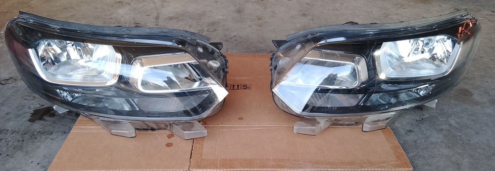 Reflektor Lampa Przód Prawa Lewa Citroen Jumpy 16-