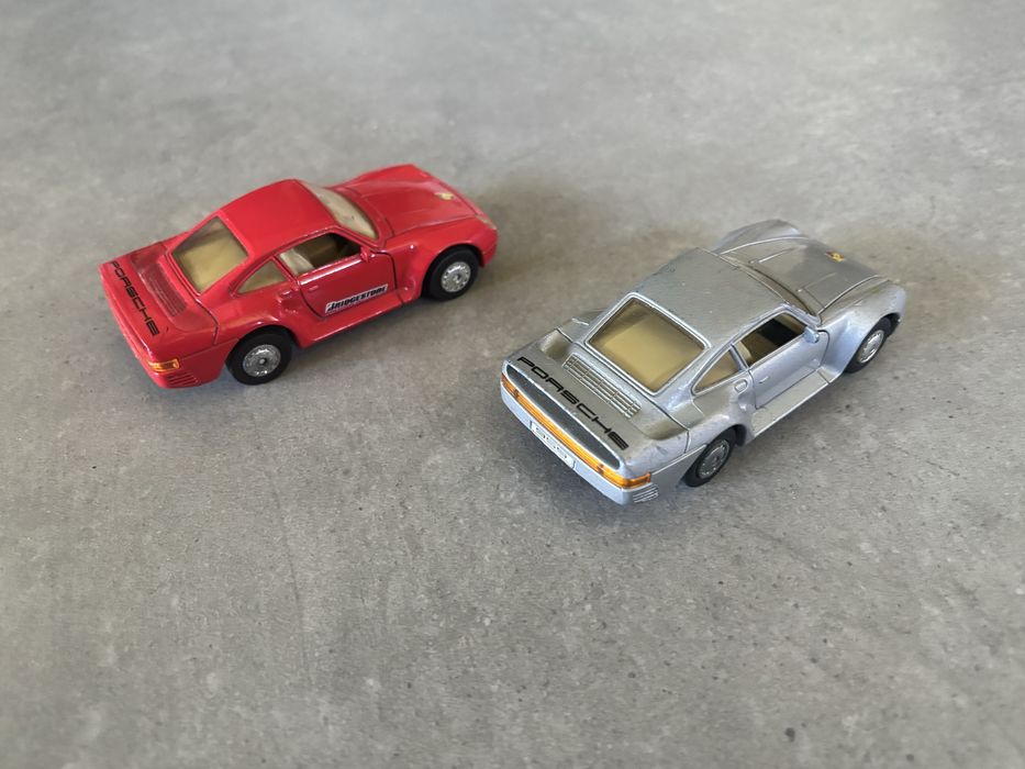 Modele MC Toy skala 1/36 2X Porsche 959 pull back made in Macau