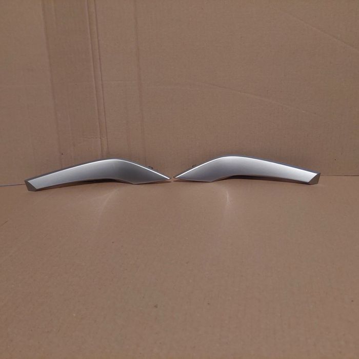 Продам крило ліве ionik 5.