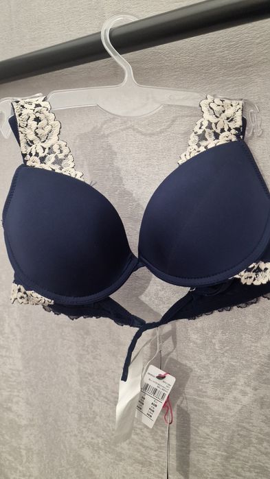 Biustonosz intimissimi 80B