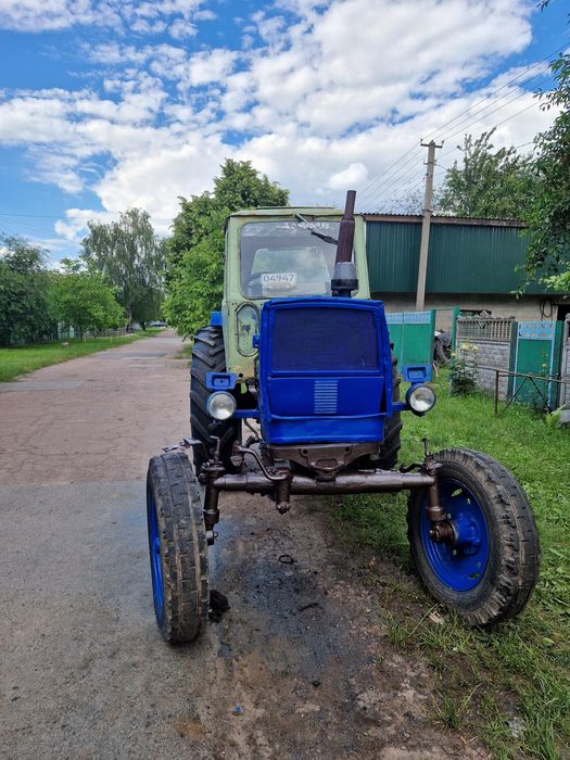 Продається ЮМЗ 6л