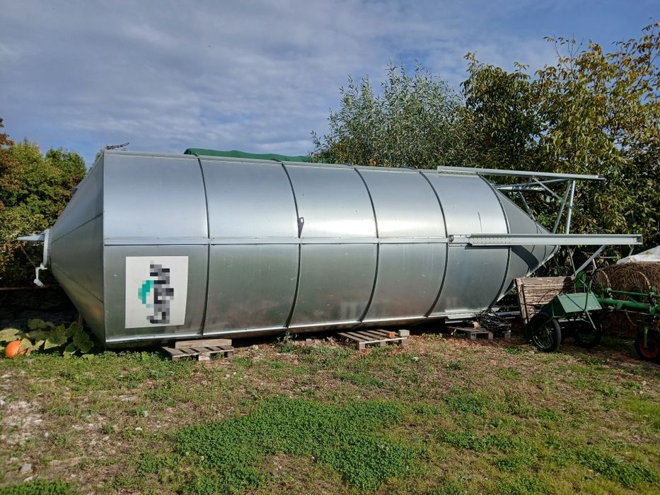 Silos paszowy MICHAŁ 26,7t