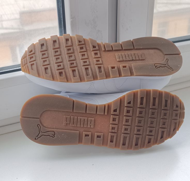 Кроссовки Puma ST Runner р.38