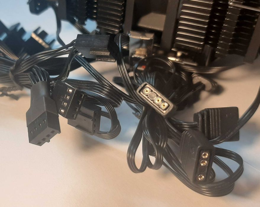 Кулер для процессора (All Socket), A-RGB, 4-pin, 3 вентилятора 92 мм.