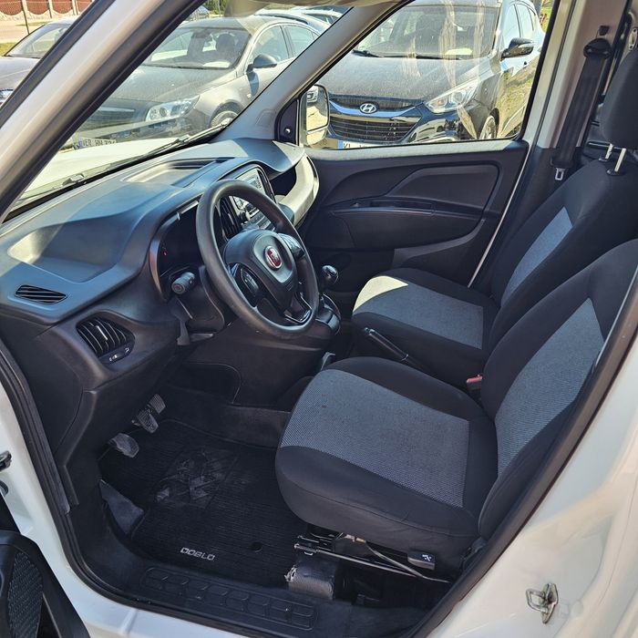 Fiat Doblo Diesel 2018 r., przebieg 140 543. Super stan.