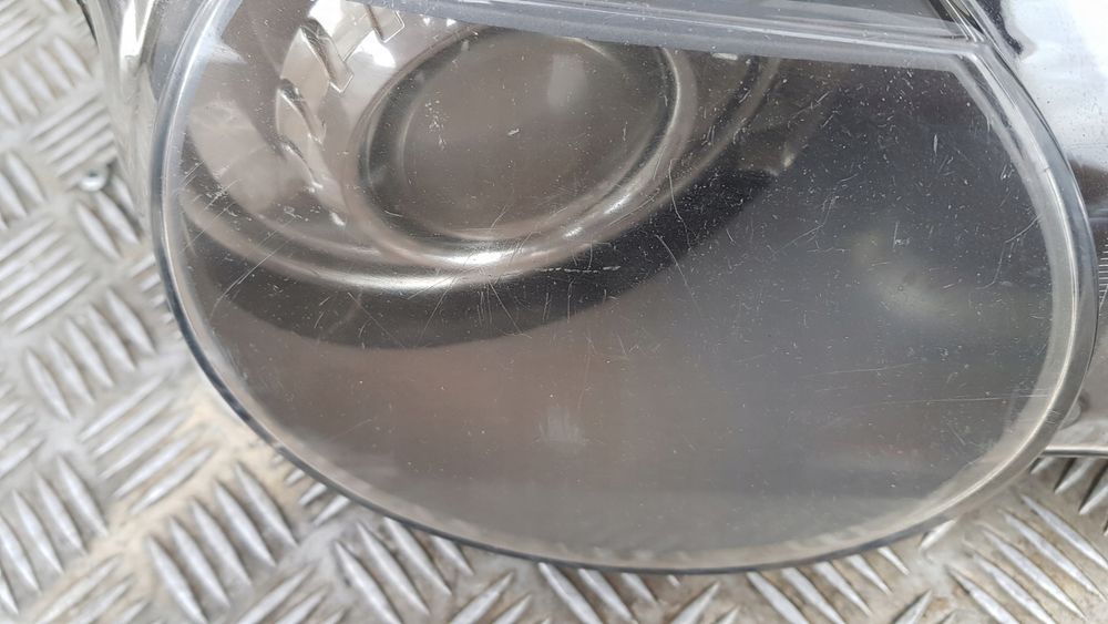 BMW E46 Compact Xenon Lampa Prawa przód