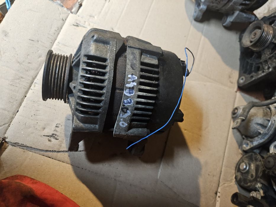 Audi a4 b6 3.0 benzyna alternator