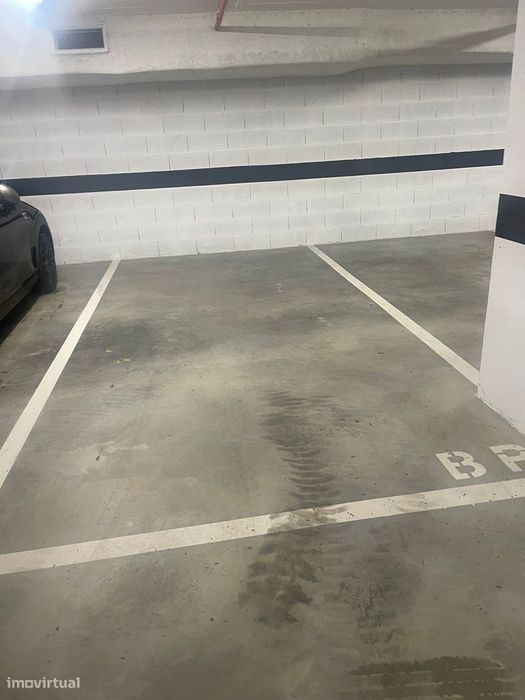 Lugar de garagem - Leça da Palmeira - Exponor