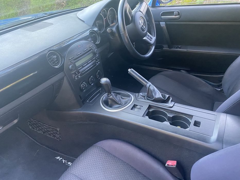 Mazda MX 5 2006 Volante Direita