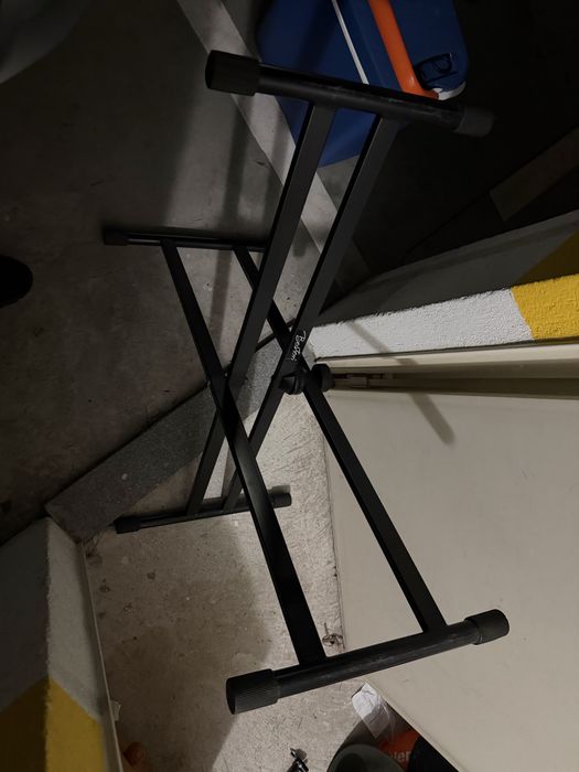Piano Yamaha Piaggero NP-11