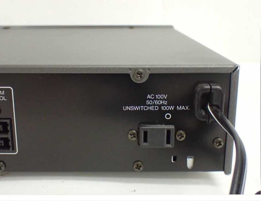 Параметрический эквалайзер KENWOOD GE-1001