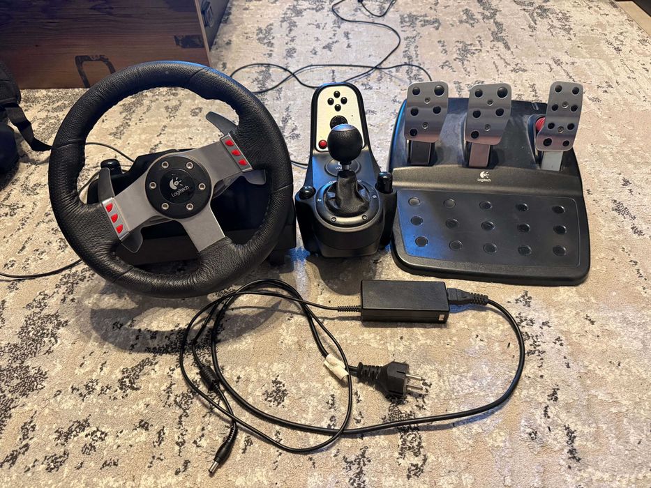 Kierownica Logitech G27 [Kierownica, Shifter, Pedały]