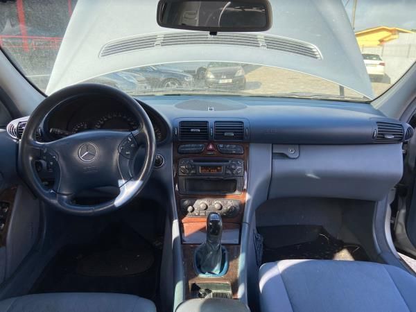Para Peças Mercedes-Benz C-Class (W203)