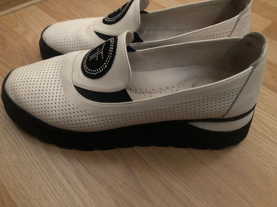 Туфлі жіночі шкіряні