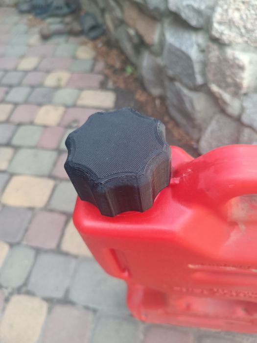 Пробка для  канистры экстрим