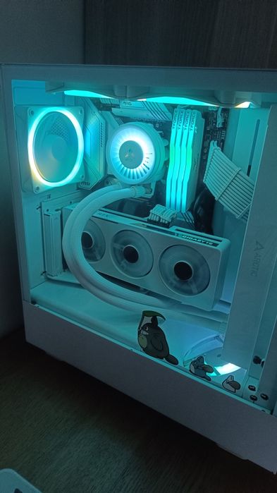 Gaming Computer440566172825036801