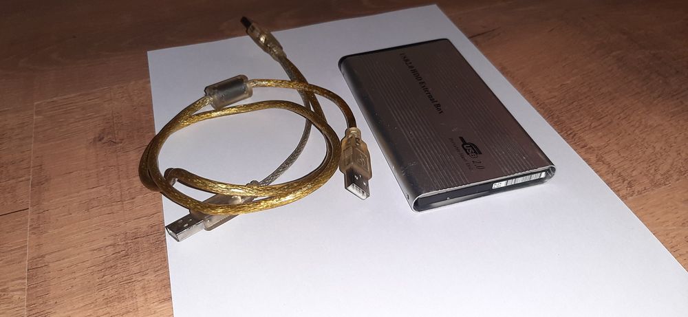 Dysk zewnętrzny 100GB