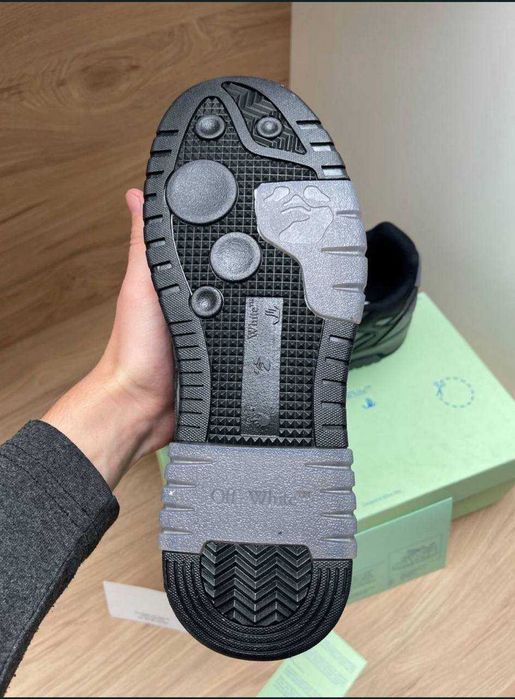 Кросівки Off-White / Out Of Office / оф вайт white/black