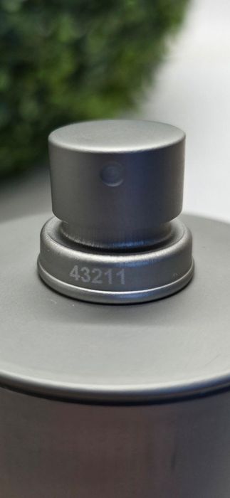 Carolina Herrera 212 Men NYC Туалетная вода мужская 100 мл