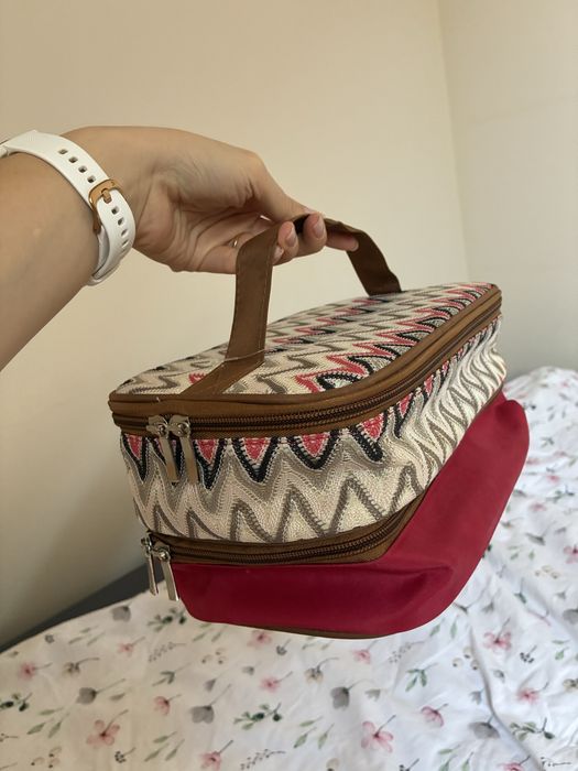 Kosmetyczka kuferek damski na kosmetyki pojemna dwie komory