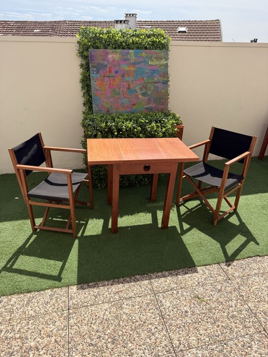 Mesa extensivel em madeira