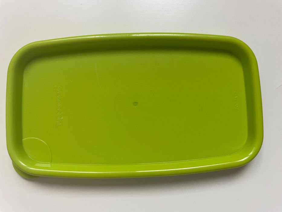 Tupperware Wieża Decor