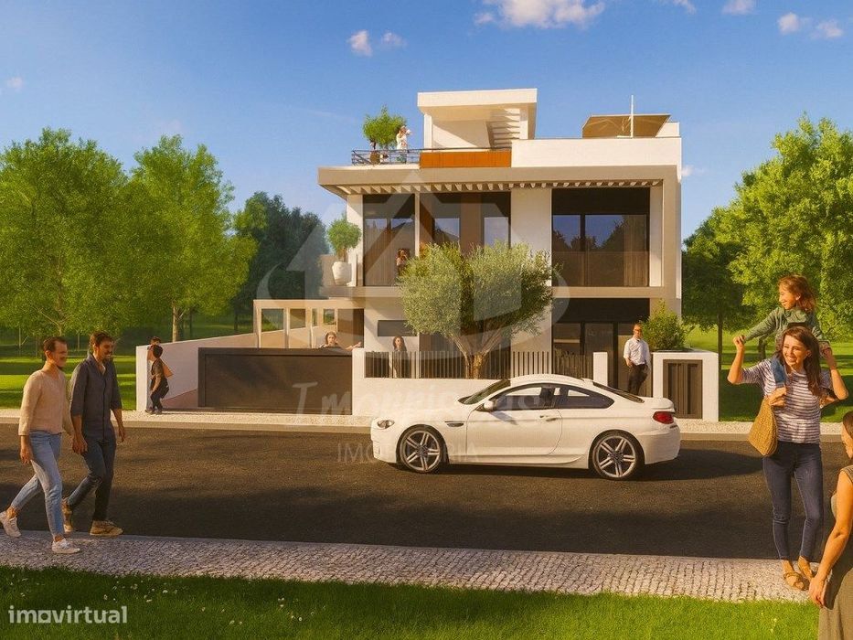 Terreno urbano com 280 m² e projeto aprovado em Santa Iria de Azóia