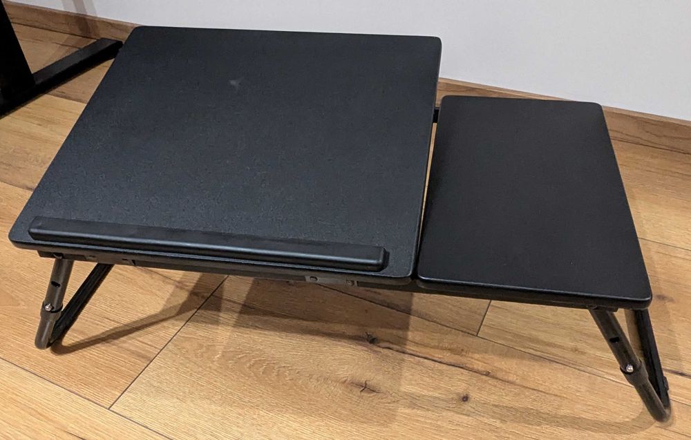Podstawka pod laptopa – regulowana, czarna