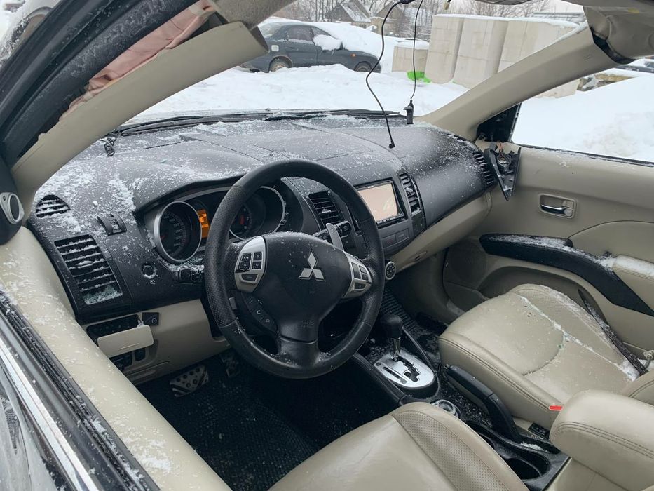 Mitsubishi outlander XL 2009